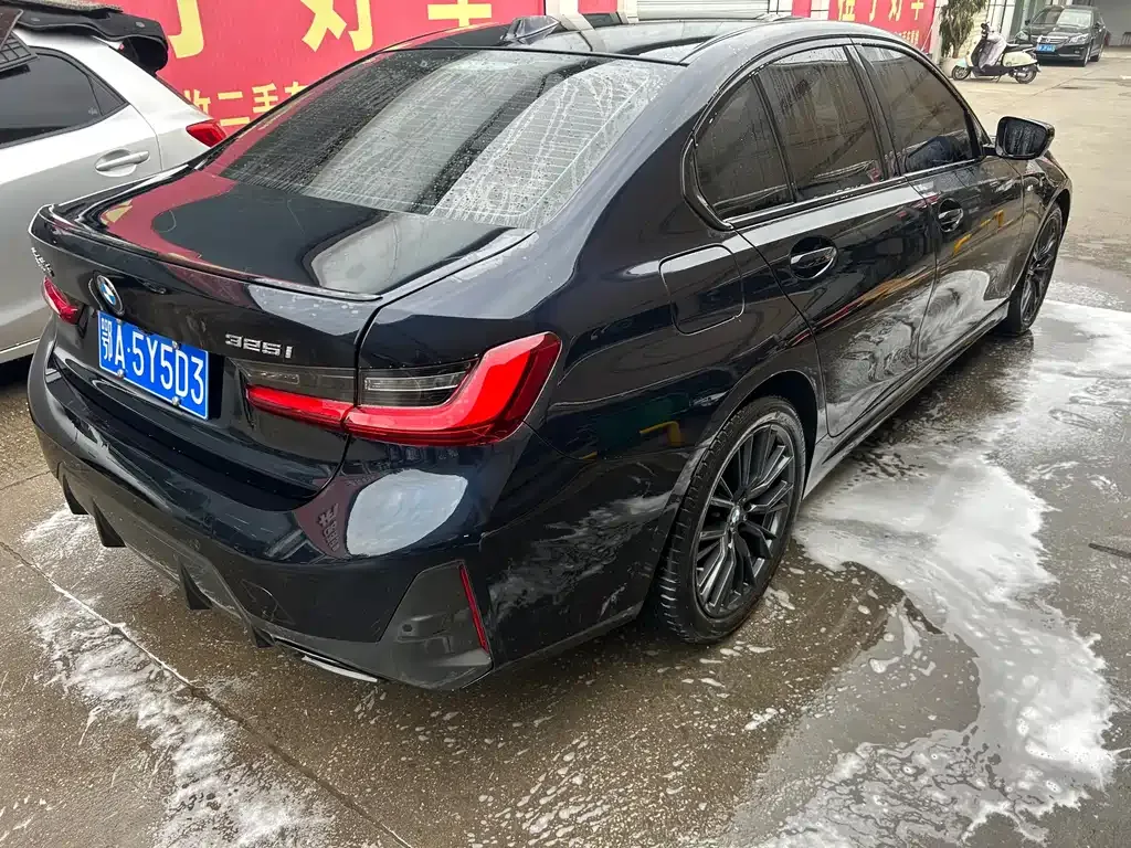 BMW 3 Series 2024 из CN, фото 9