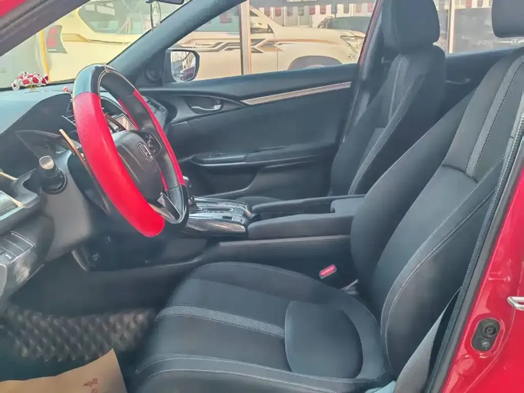 Honda Civic 2022 из CN, фото 8