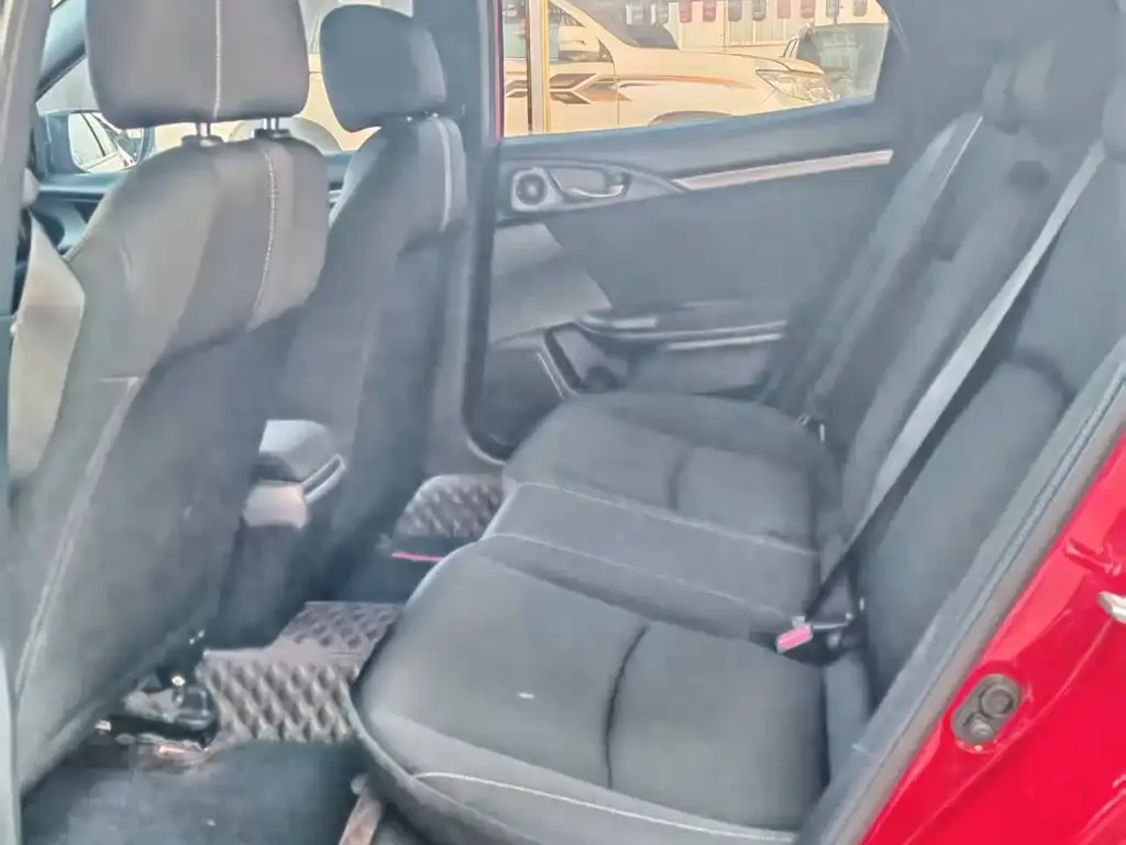 Honda Civic 2022 из CN, фото 2
