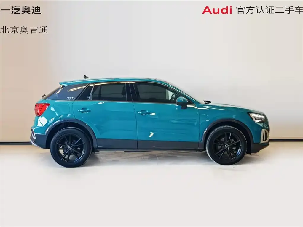 Audi Q2L 2022 из CN, фото 2