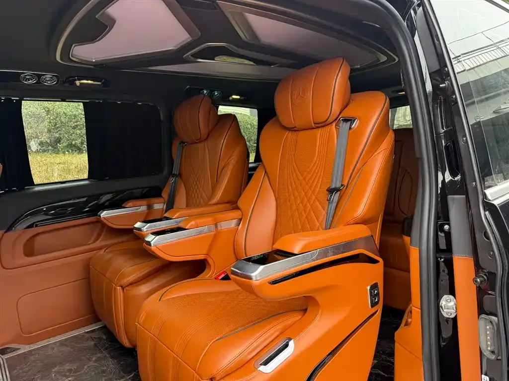 Mercedes-Benz Vito 2023 из CN, фото 6