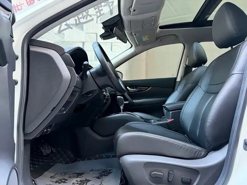 Nissan X-Trail 2025 из CN, фото 4