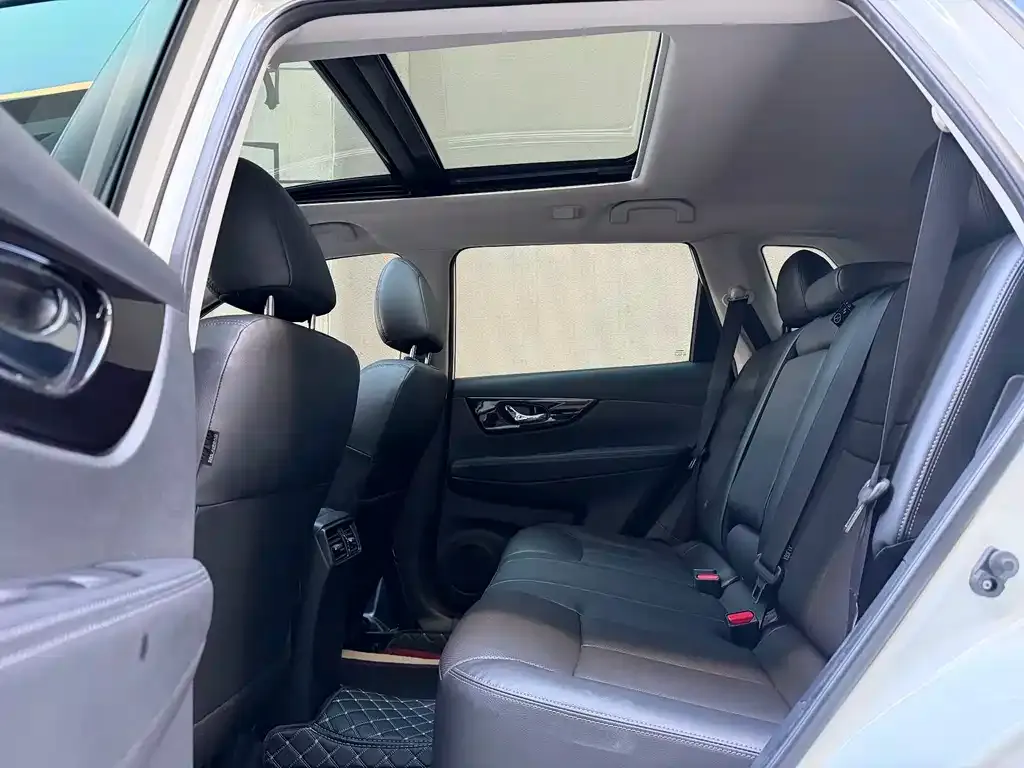 Nissan X-Trail 2025 из CN, фото 8