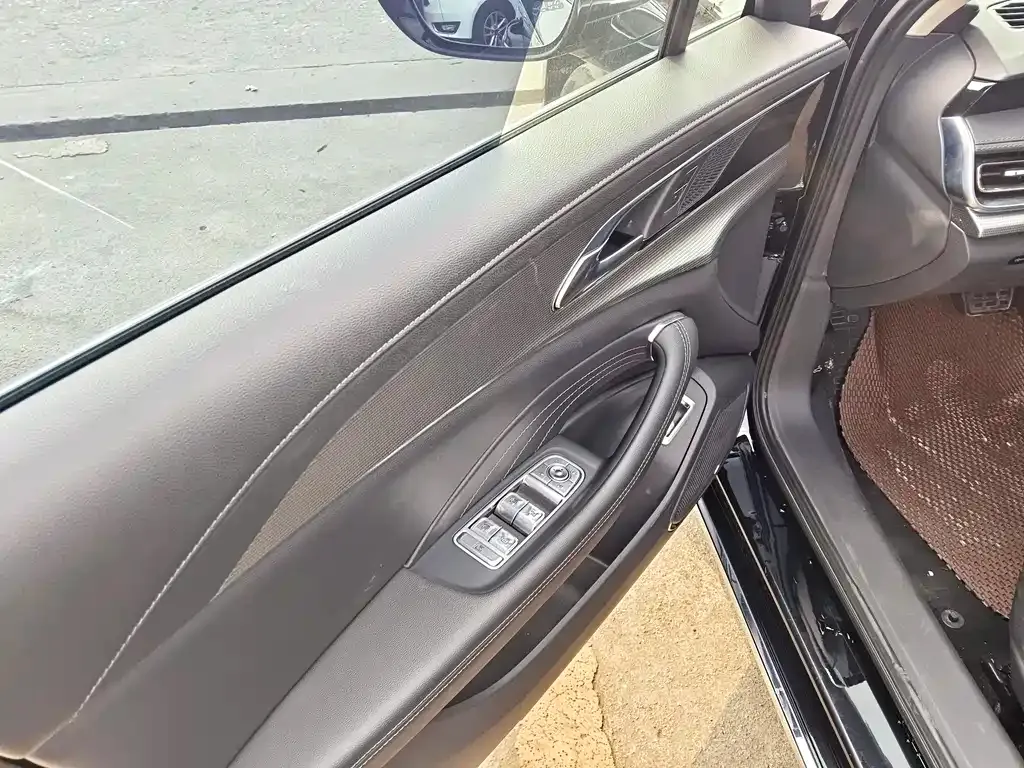 Hongqi H5 2023 из CN, фото 7
