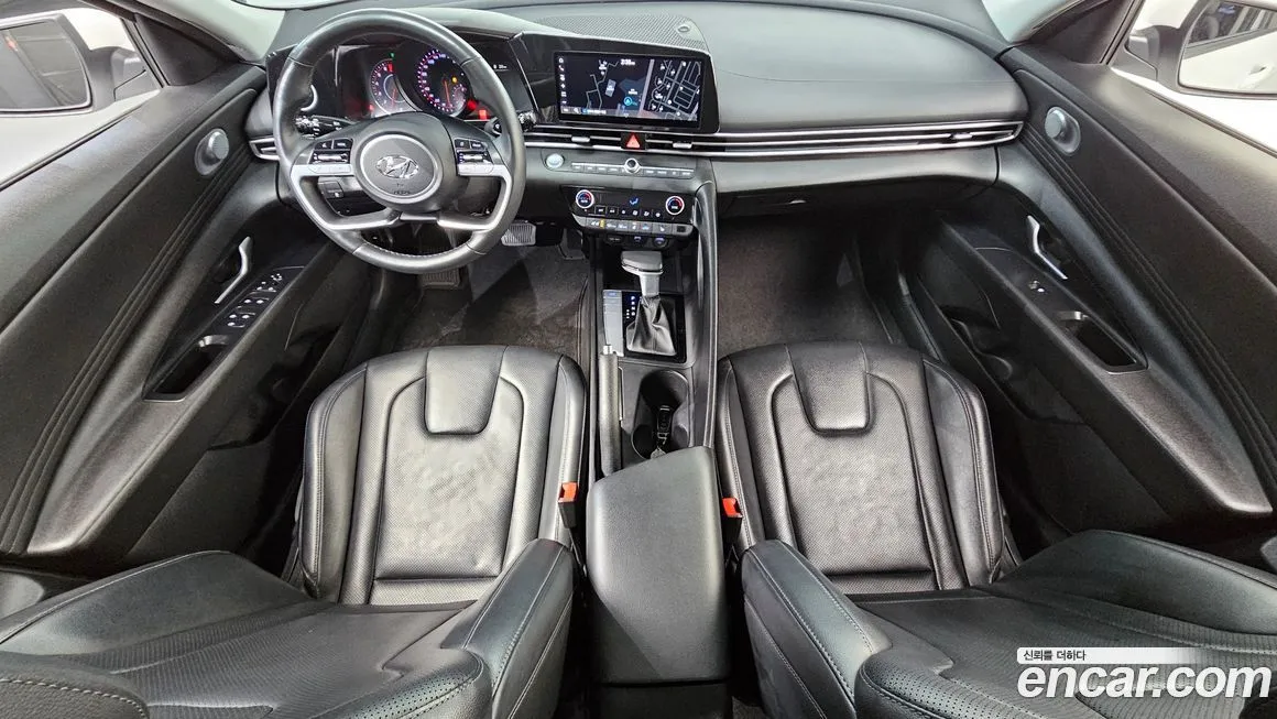 Hyundai AVANTE — фото 3