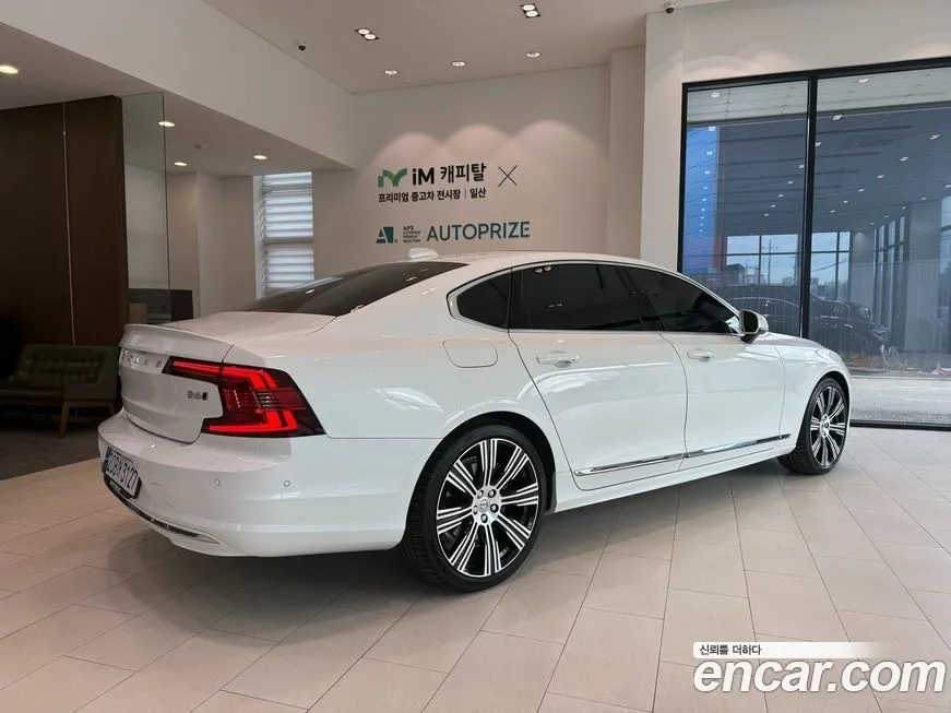 Volvo S90 — фото 3