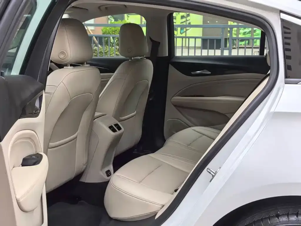 Buick Regal 2021 из CN, фото 2