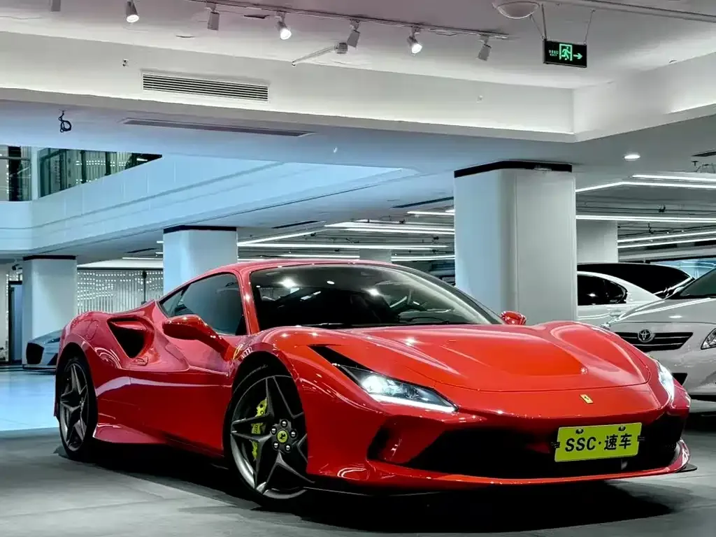 Ferrari F8 — фото 6