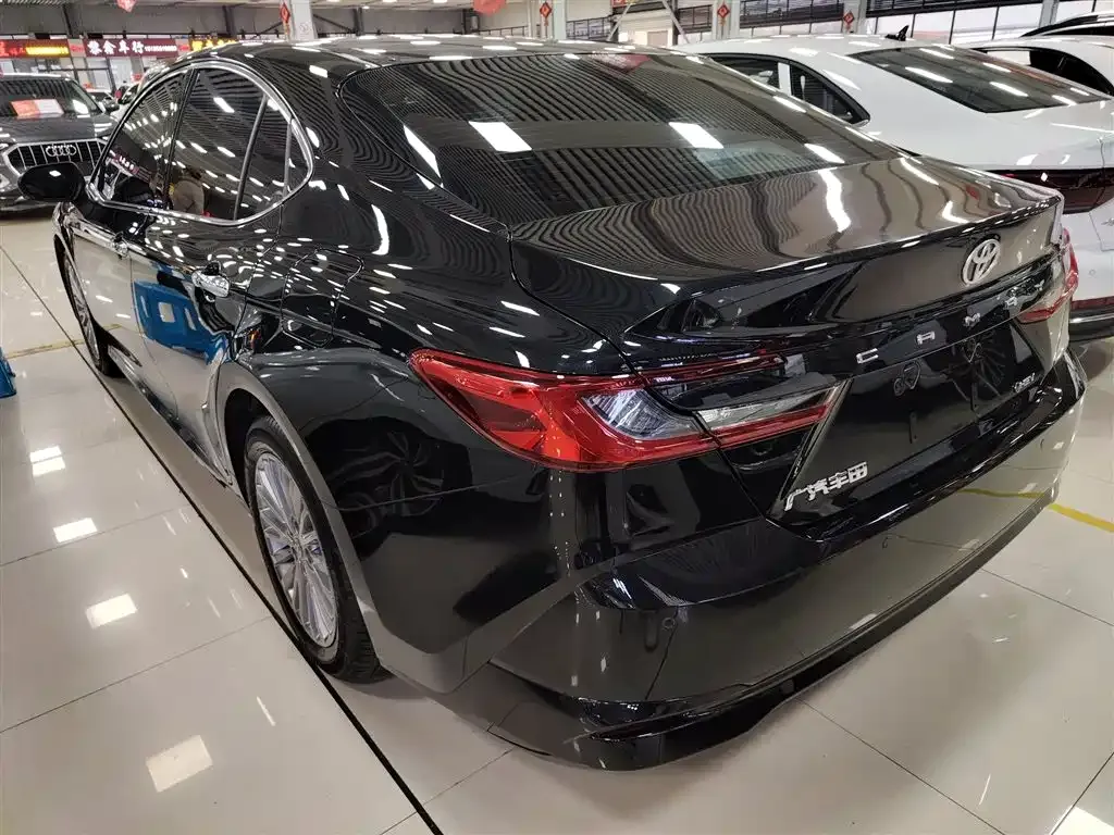 Toyota Camry 2024 из CN, фото 7