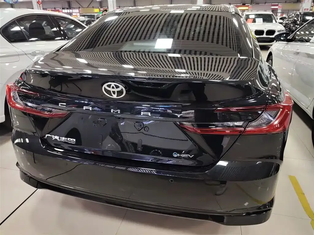 Toyota Camry 2024 из CN, фото 6