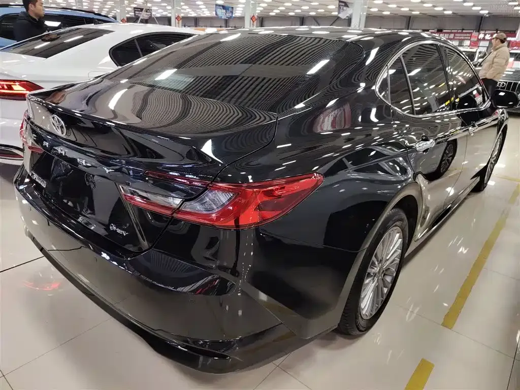 Toyota Camry 2024 из CN, фото 9