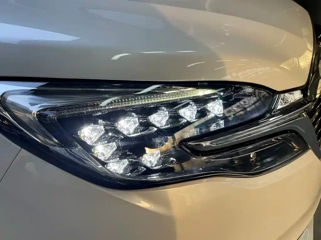 Buick GL8 2022 из CN, фото 6