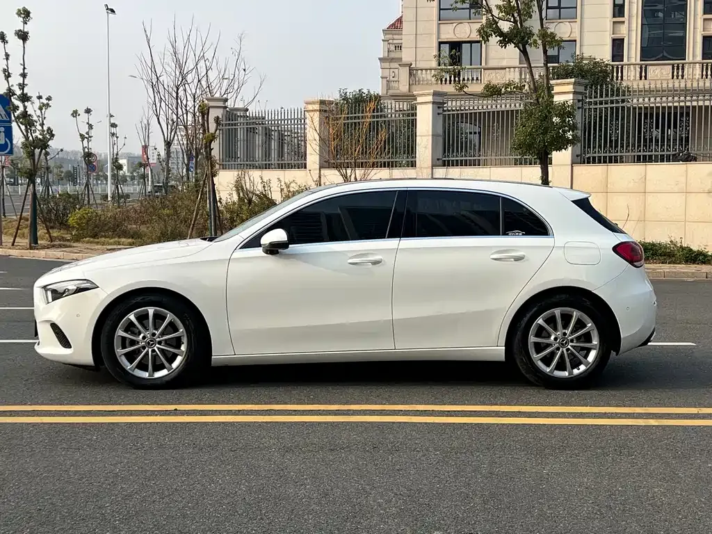 Mercedes-Benz A-Class (Import) — фото 10
