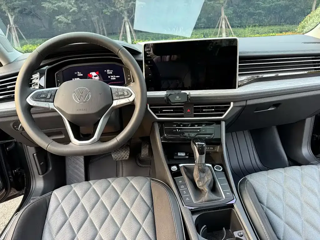 Volkswagen Sagitar 2023 из CN, фото 7