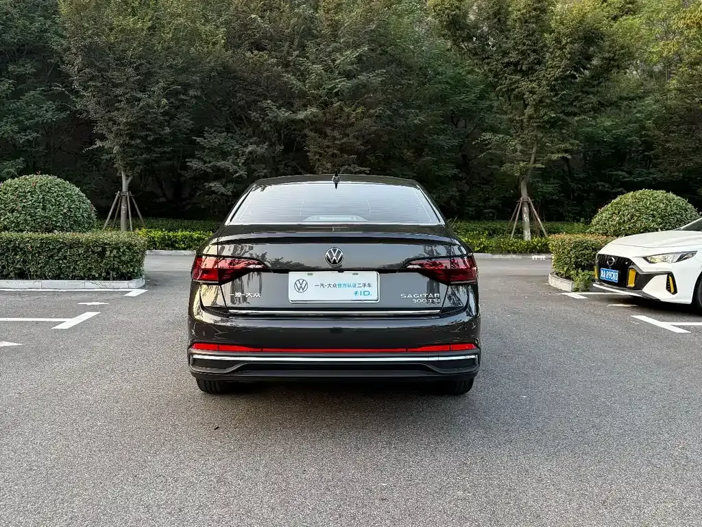 Volkswagen Sagitar 2023 из CN, фото 9