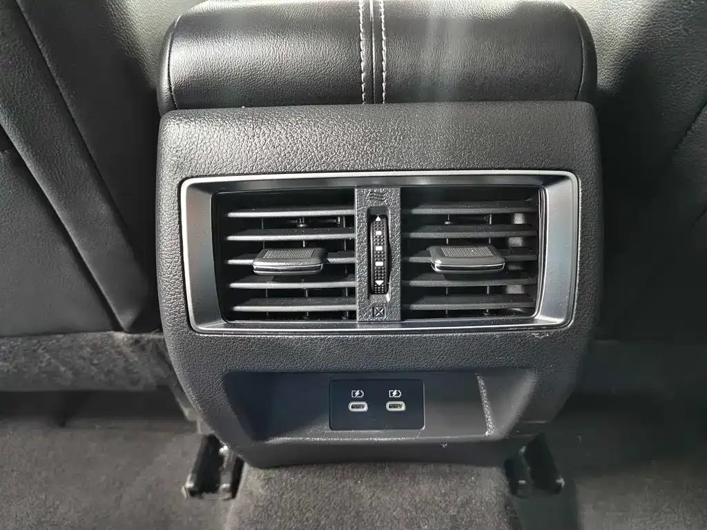 Nissan Teana 2022 из CN, фото 4
