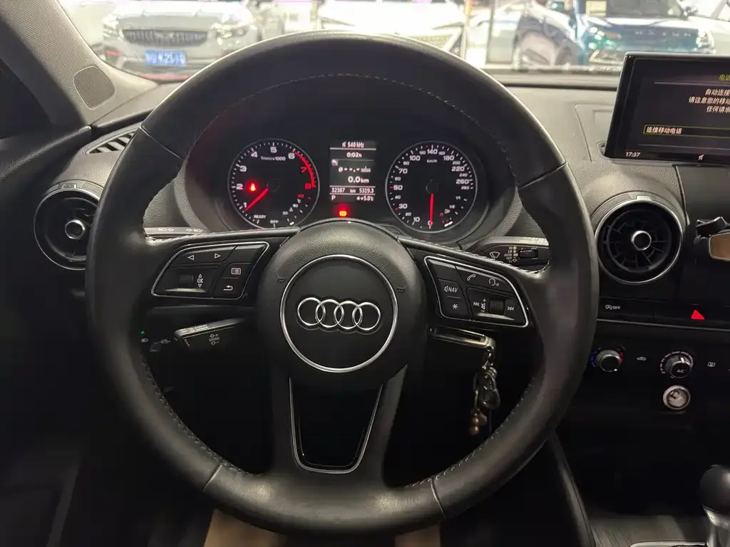 Audi A3 2021 из CN, фото 2