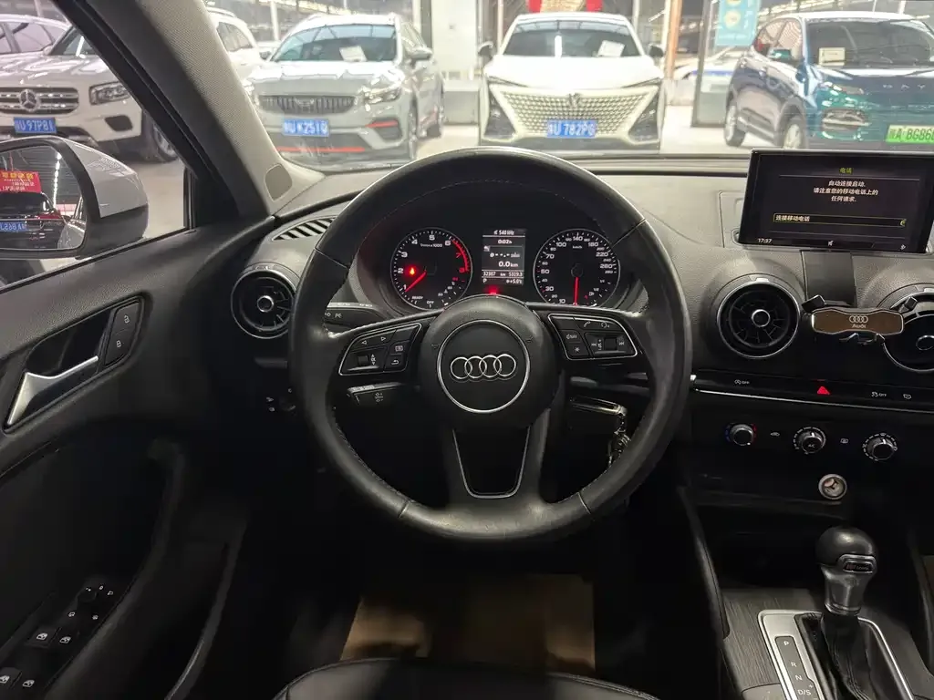 Audi A3 2021 из CN, фото 10