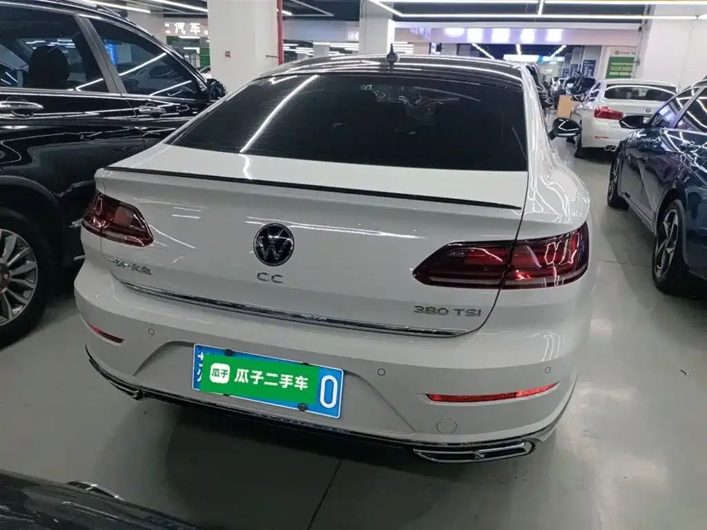 Volkswagen CC 2024 из CN, фото 10