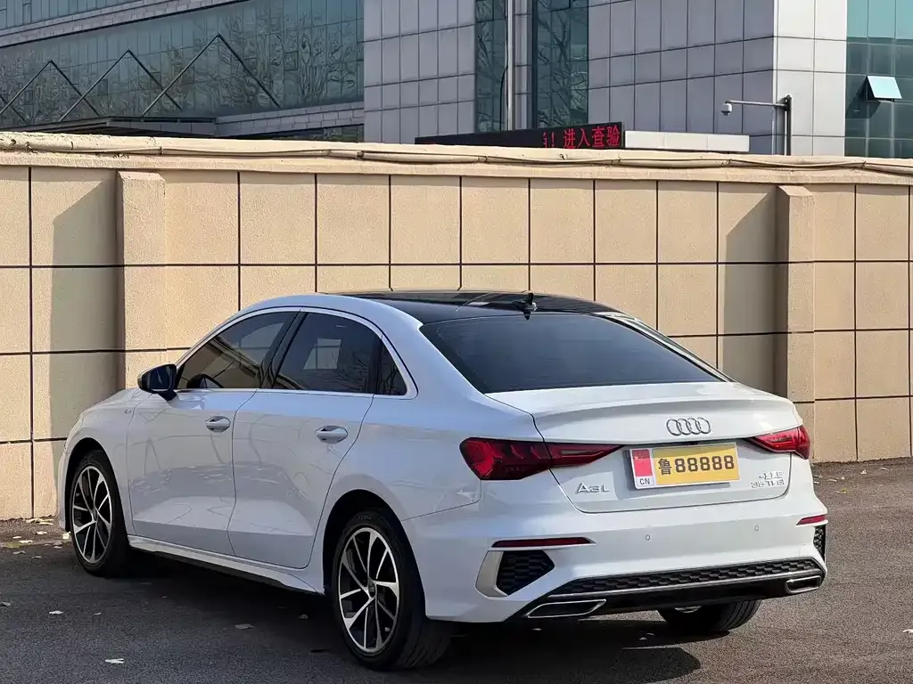 Audi A3 2022 из CN, фото 9