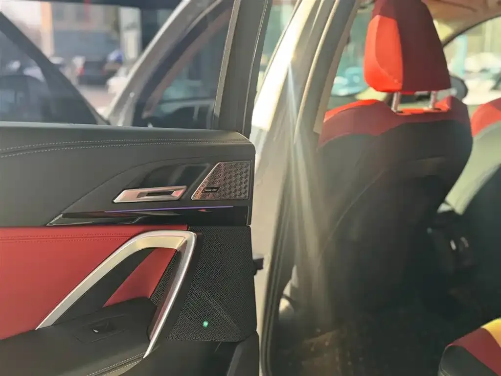 BMW X1 2023 из CN, фото 3