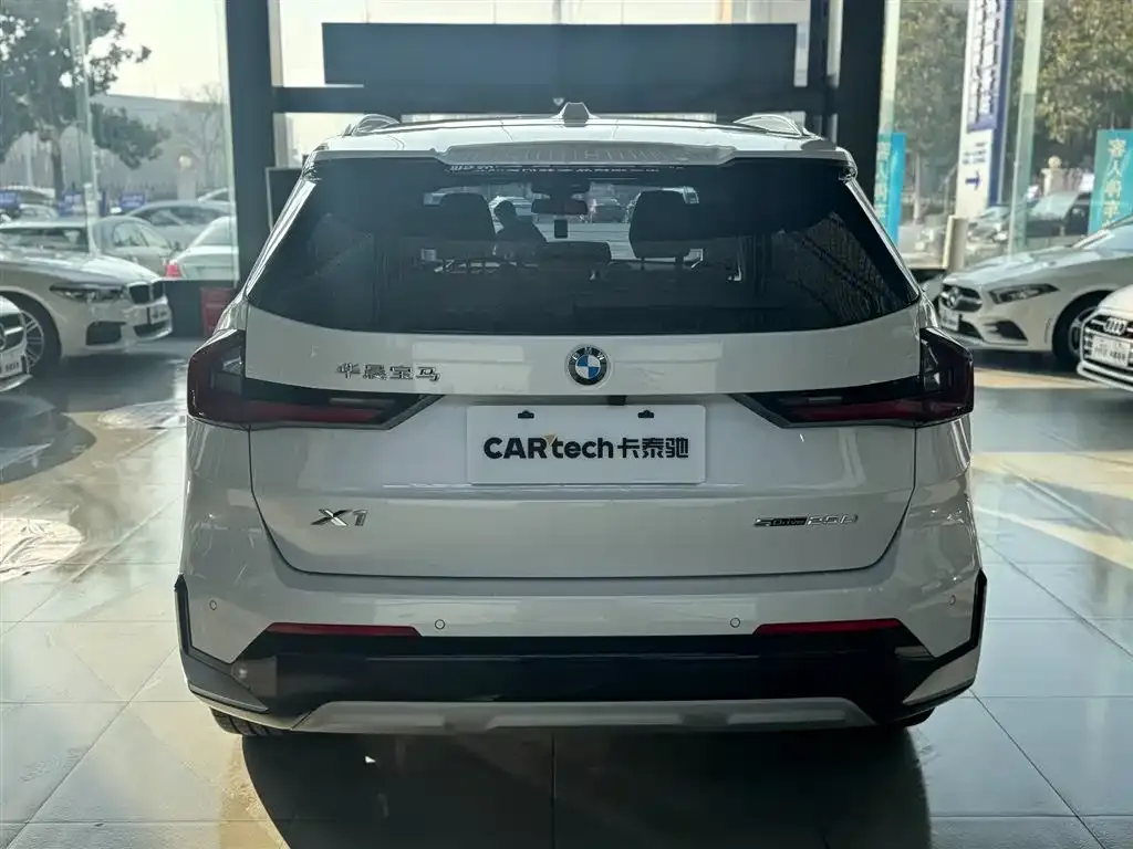 BMW X1 2023 из CN, фото 2