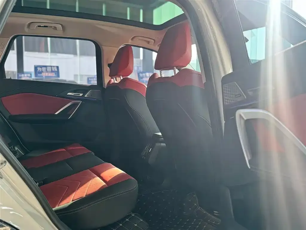 BMW X1 2023 из CN, фото 9