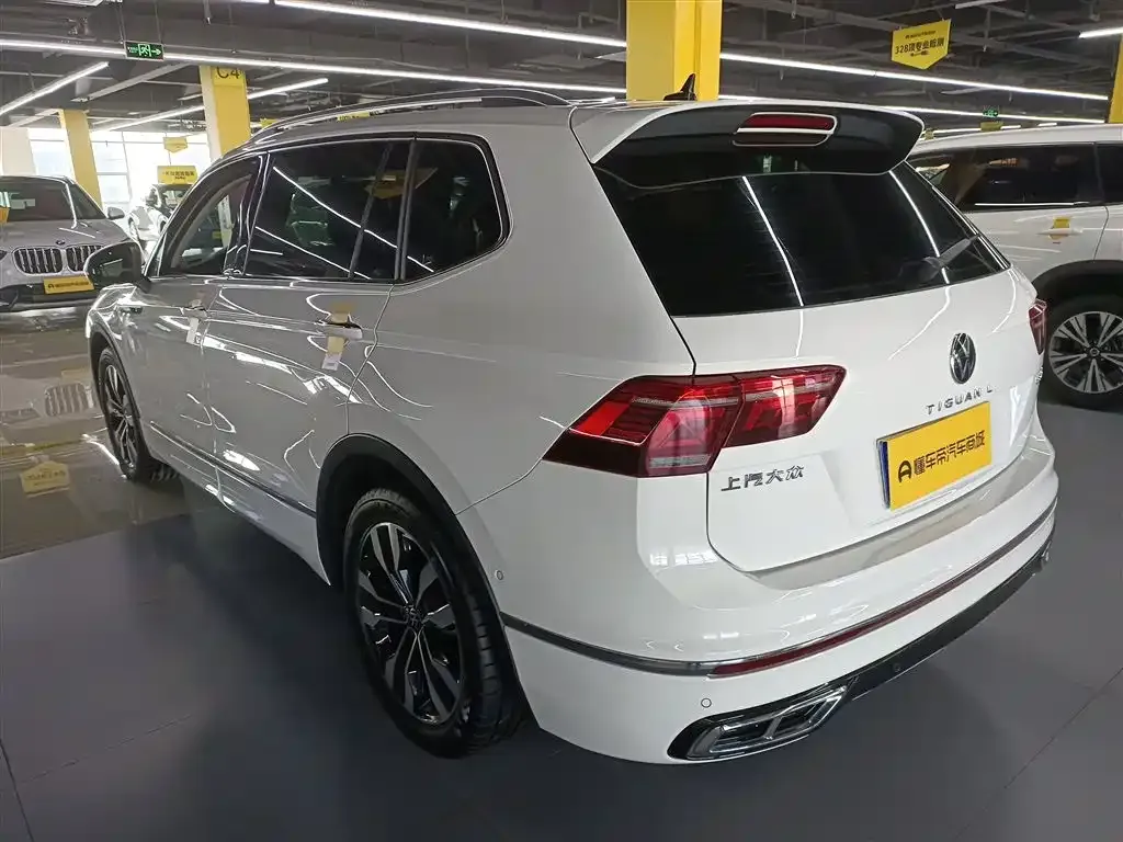Volkswagen Tiguan L 2022 из CN, фото 6