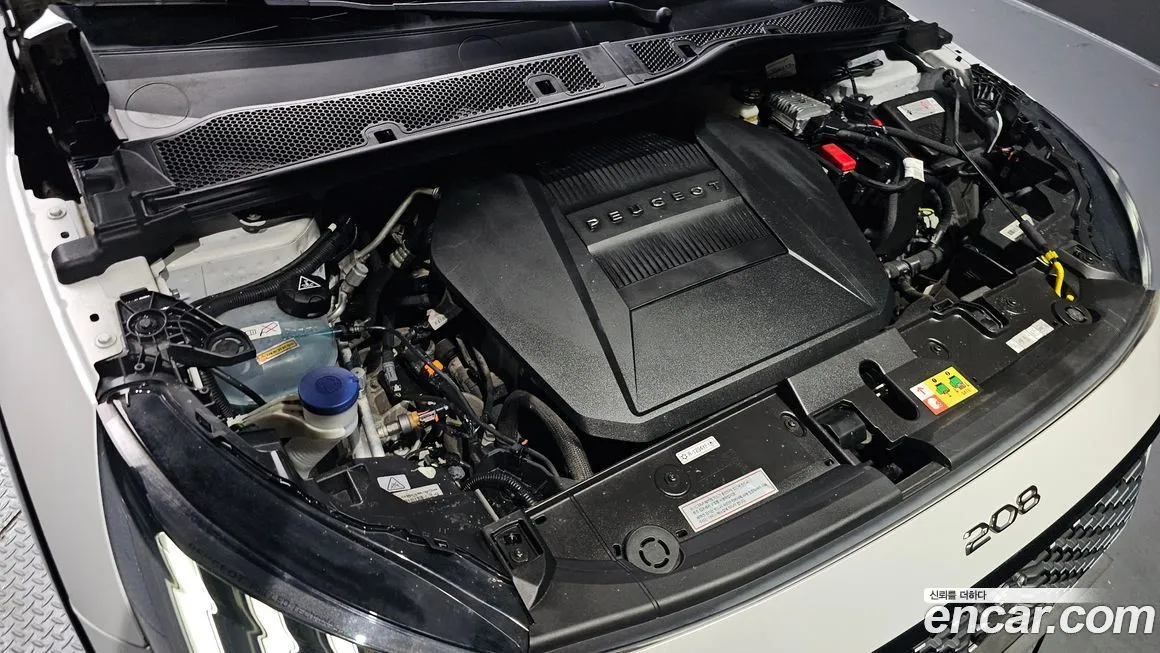 Peugeot 208 2021 из KR, фото 9