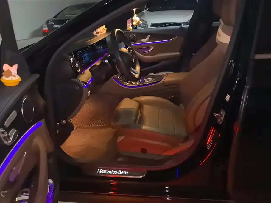 Mercedes-Benz E-Class 2023 из CN, фото 3