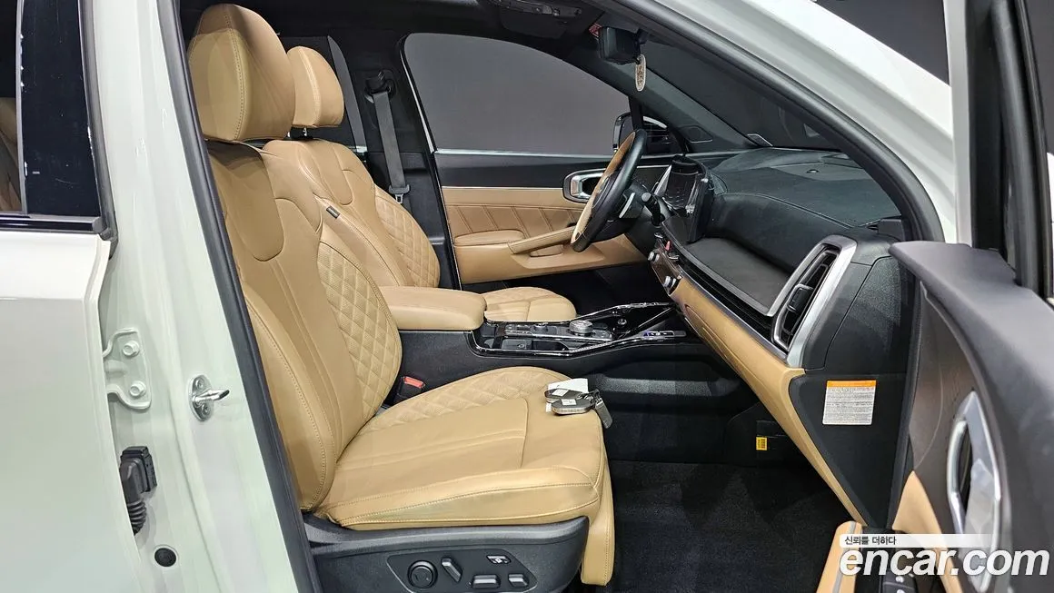 Kia Sorento — фото 6