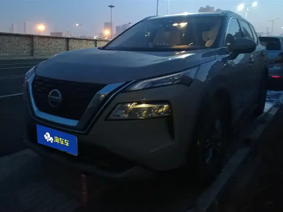 Nissan X-Trail 2022 из CN, фото 1