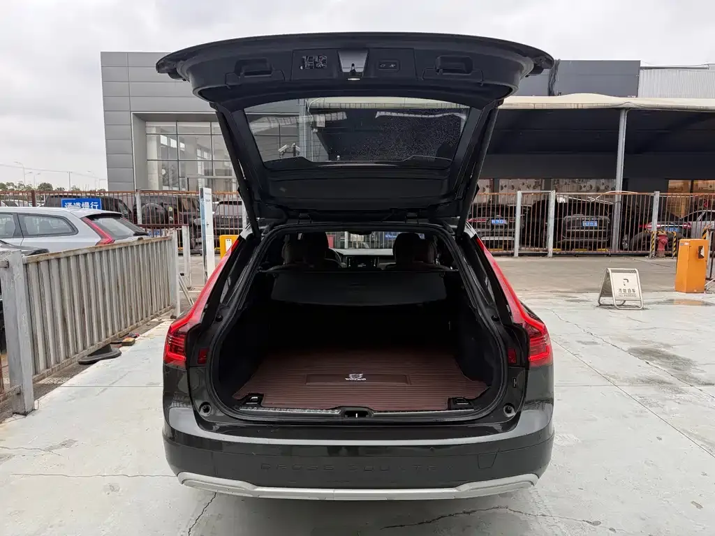 Volvo V90 2021 из CN, фото 10