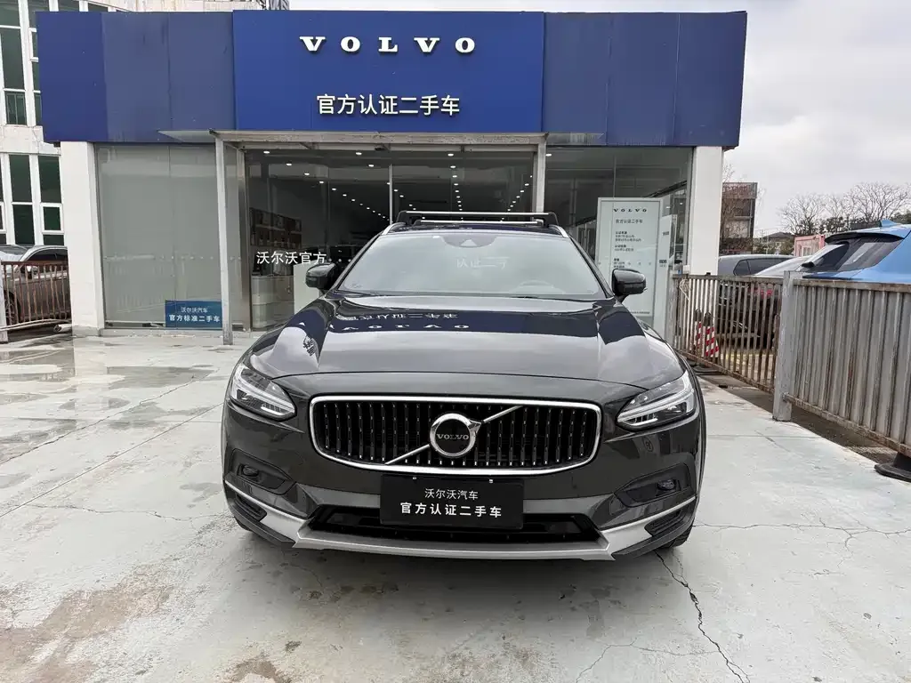 Volvo V90 2021 из CN, фото 4