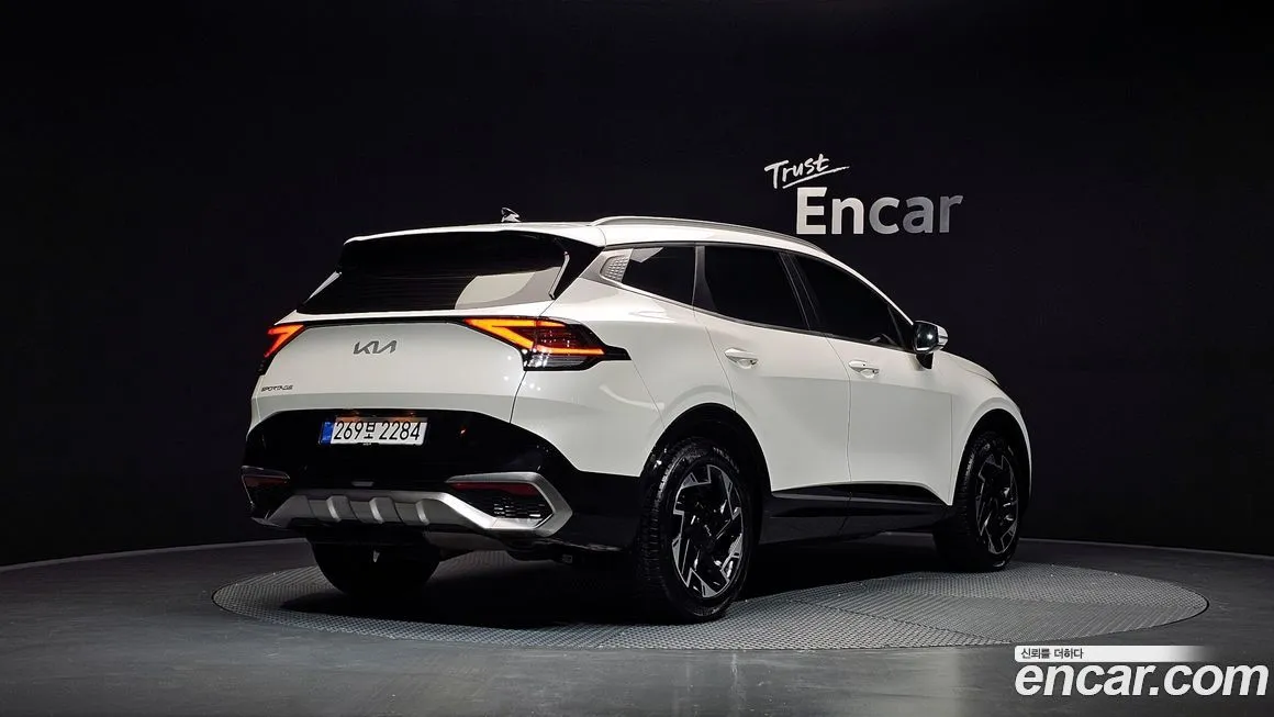 Kia Sportage — фото 6