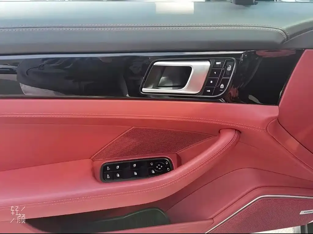 Porsche Panamera 2021 из CN, фото 2