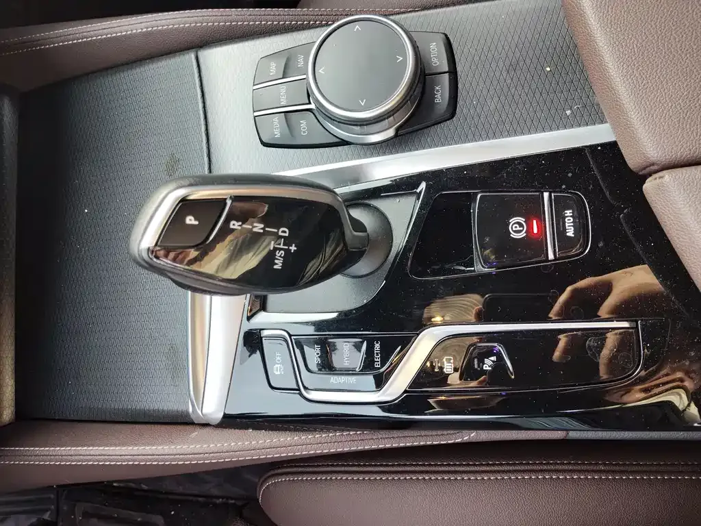 BMW 5 Series New Energy 2022 из CN, фото 10