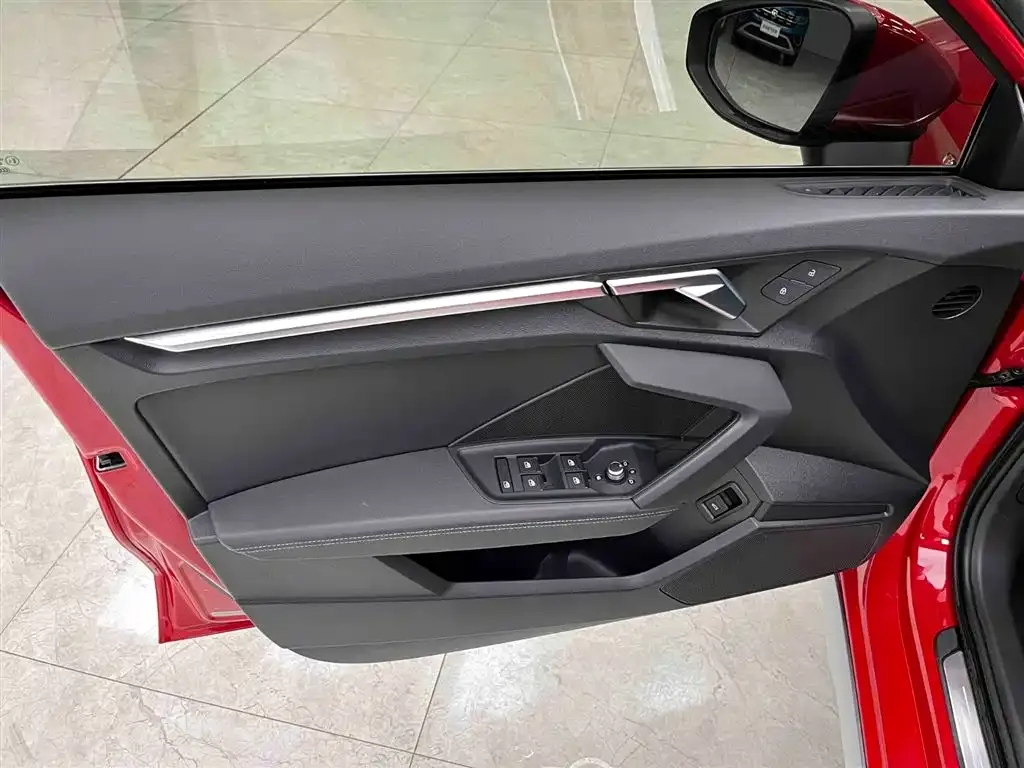 Audi A3 2022 из CN, фото 10