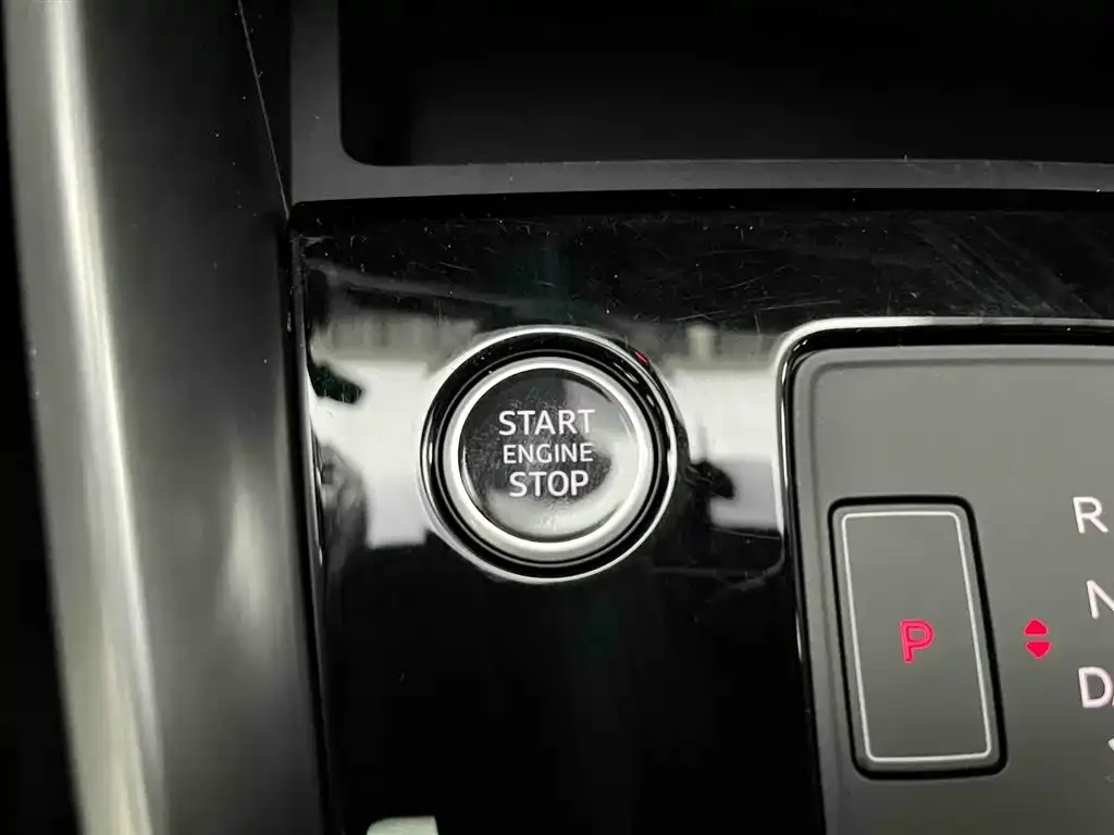 Audi A3 2022 из CN, фото 2
