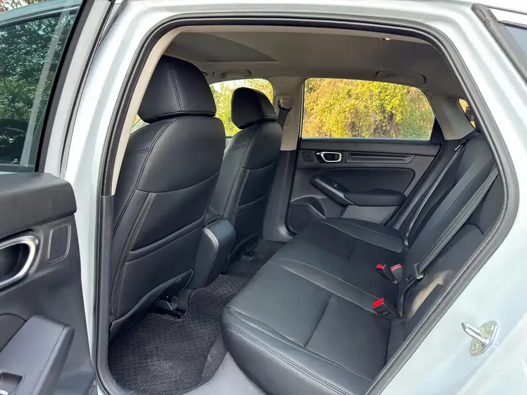 Honda Civic — фото 2