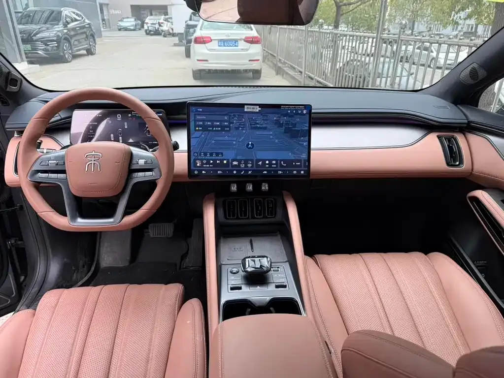 BYD L EV 2025 из CN, фото 7
