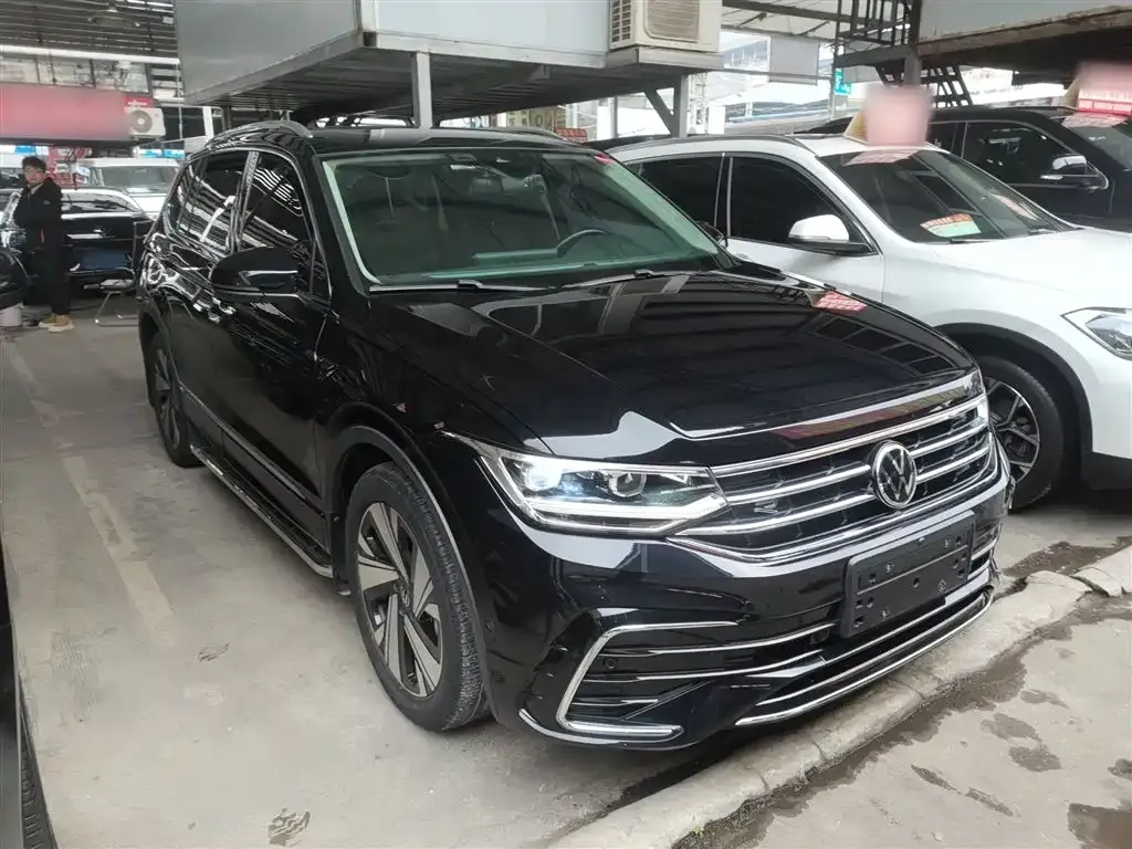 Volkswagen Tiguan L 2023 из CN, фото 7