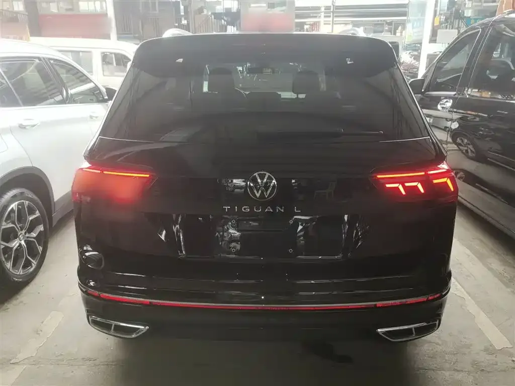 Volkswagen Tiguan L 2023 из CN, фото 4