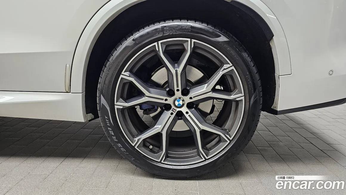 BMW X5 — фото 2