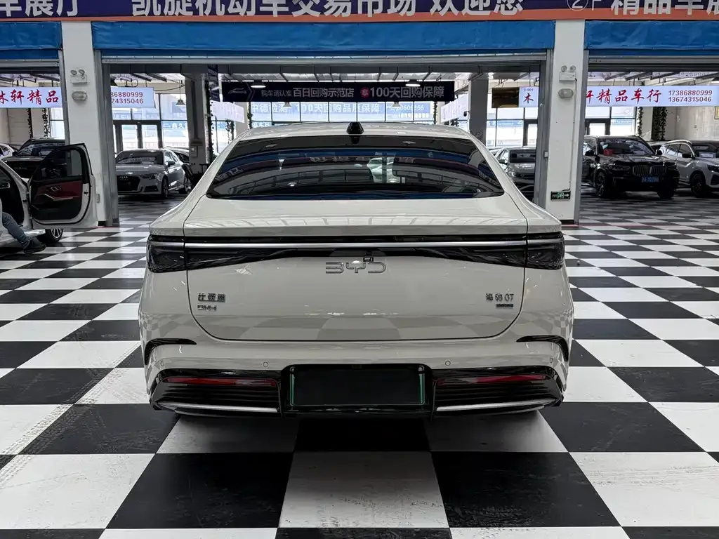 BYD Seal 07 DM-i 2025 из CN, фото 4
