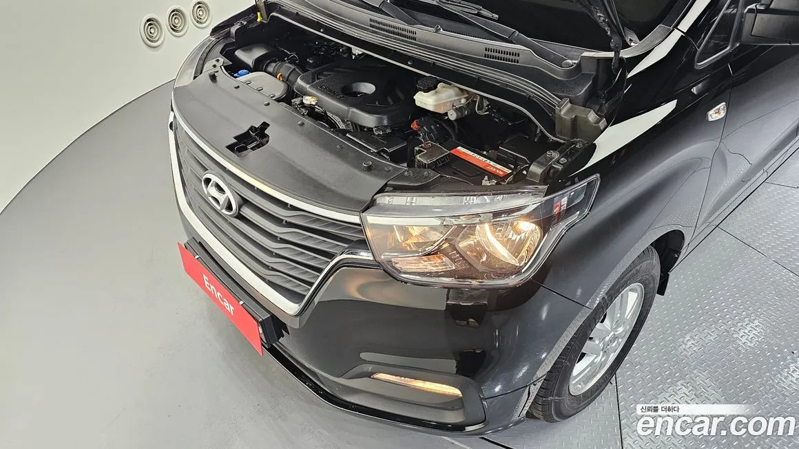 Hyundai Starex 2021 из KR, фото 3