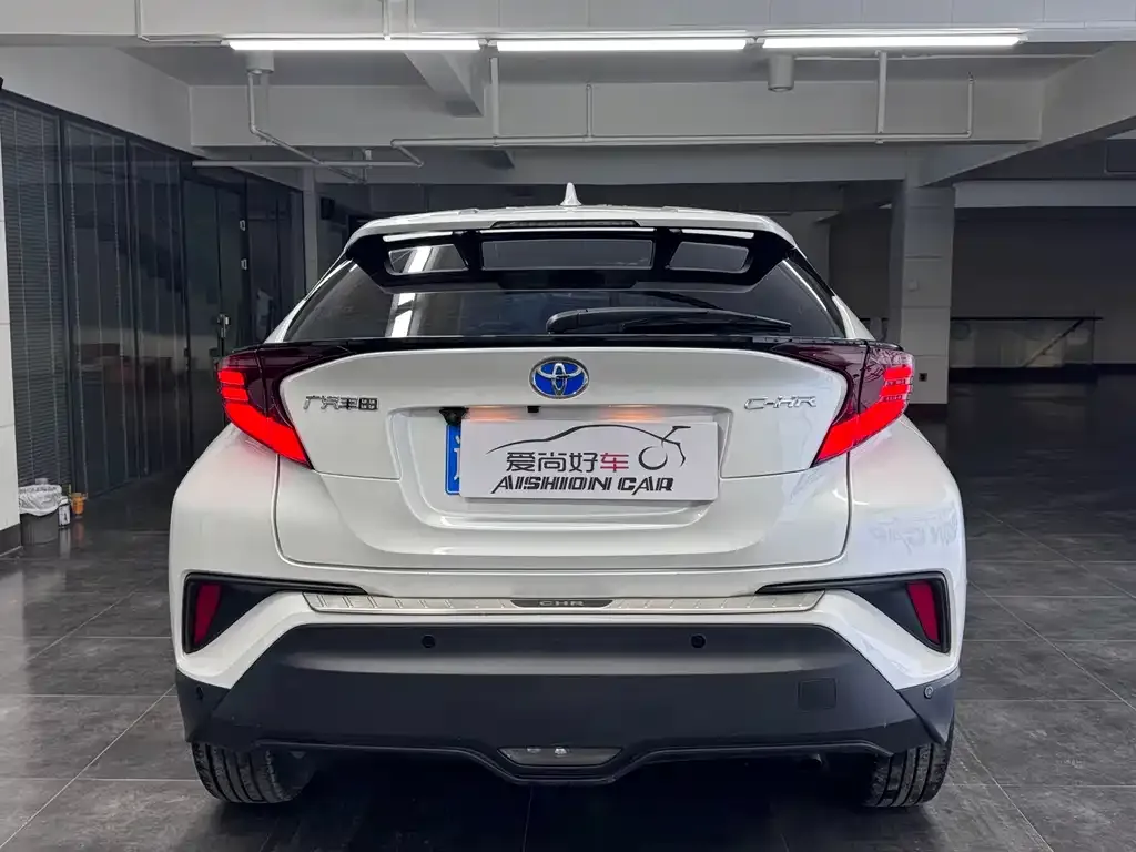 Toyota C-HR 2021 из CN, фото 4