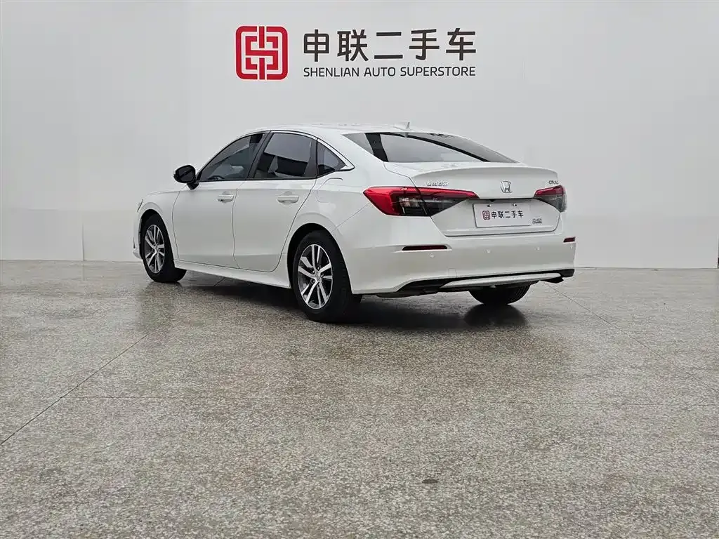 Honda Civic — фото 7