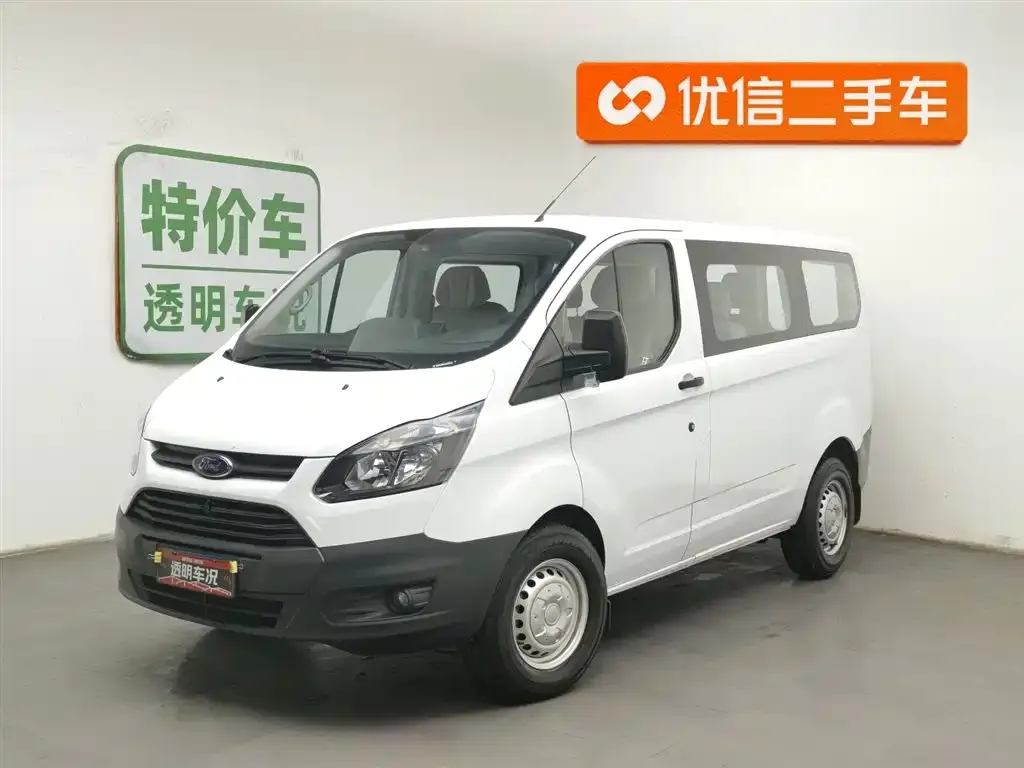 Ford Transit 2022 из CN, фото 1