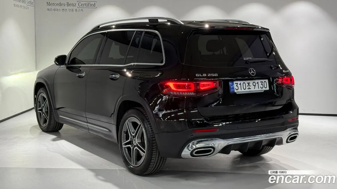 Mercedes-Benz GLB-Class — фото 4